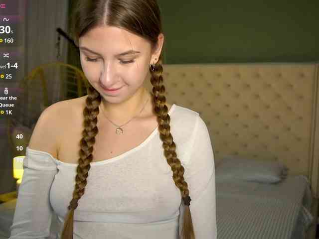 AureliaBliss webcam