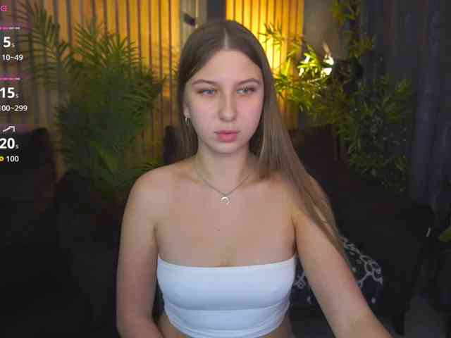 AureliaBliss webcam