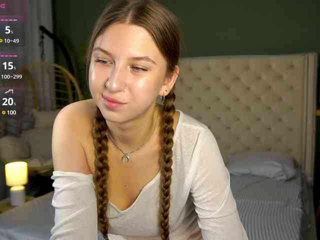 AureliaBliss webcam