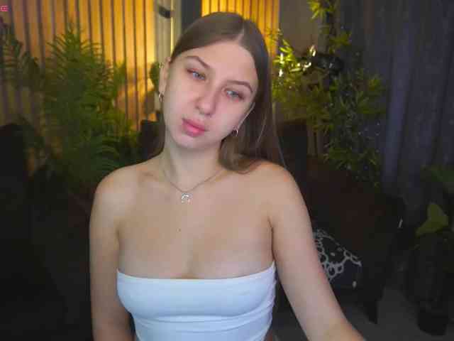 AureliaBliss webcam
