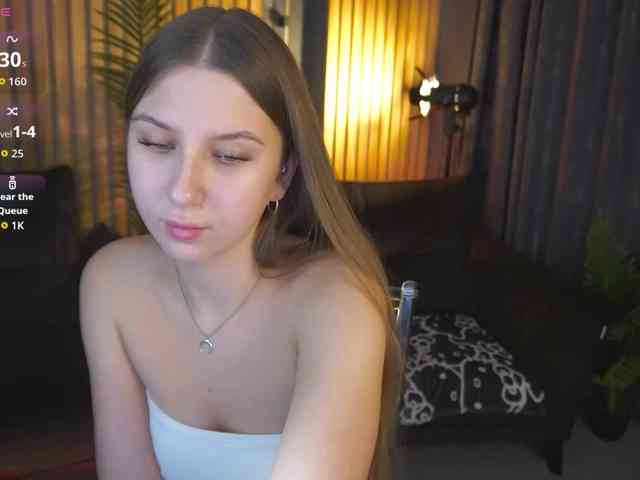 AureliaBliss webcam
