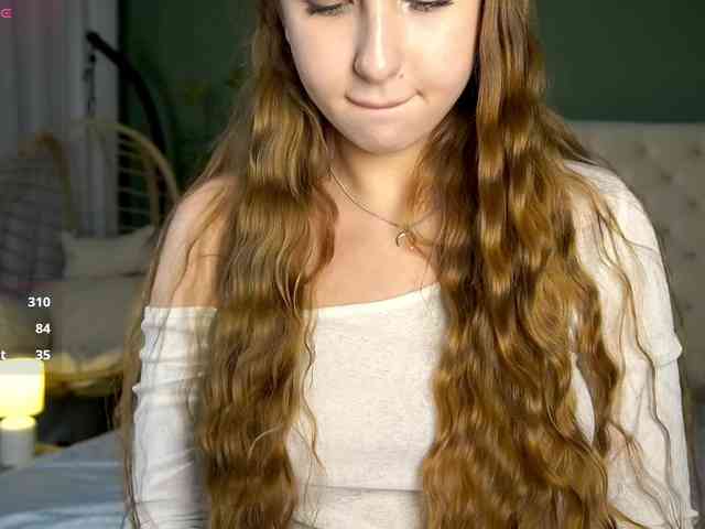AureliaBliss webcam