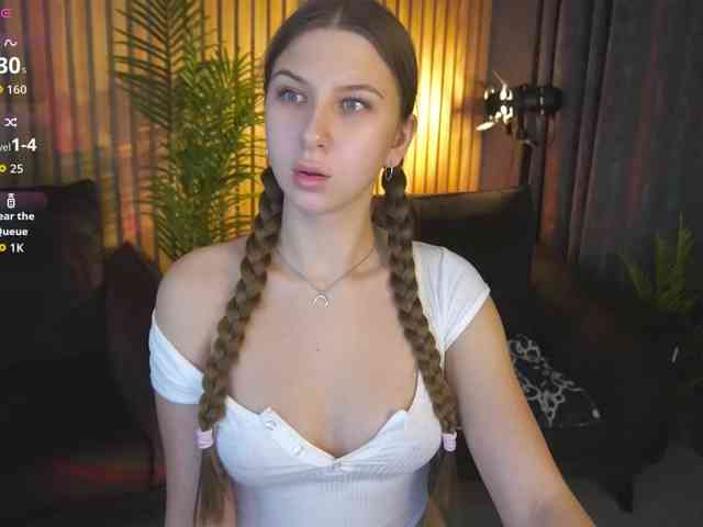 AureliaBliss webcam