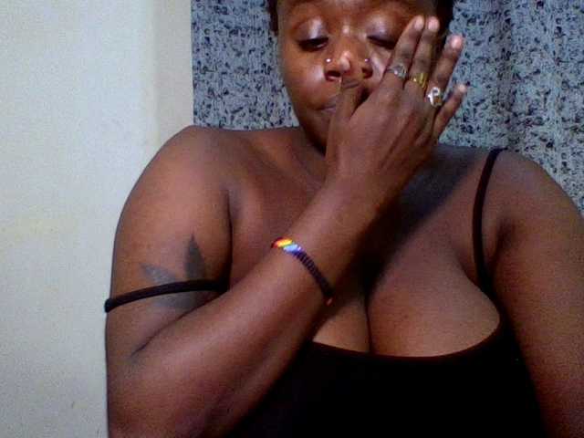 Afrobooty webcam bongacams model stream image