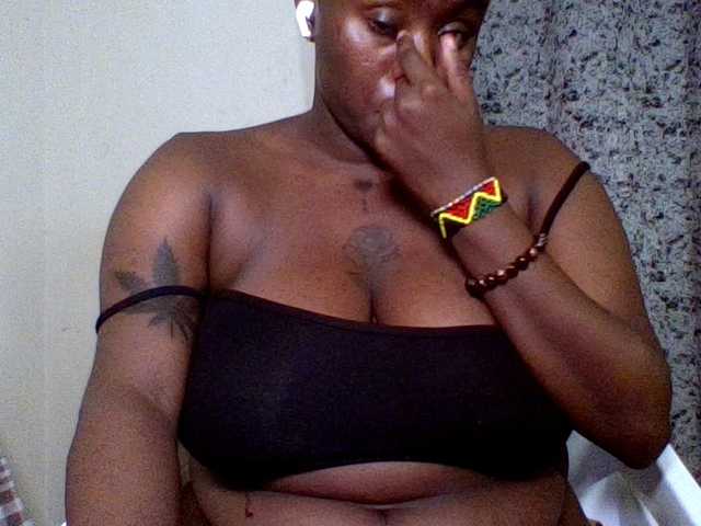 Afrobooty webcam bongacams model stream image