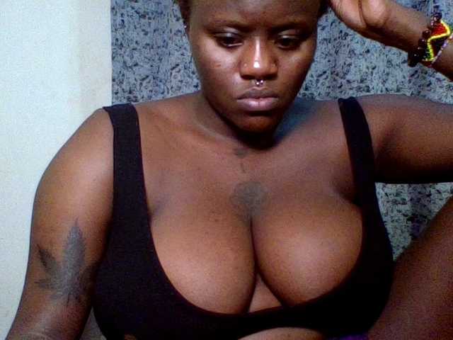 Afrobooty's BongaCams show and profile