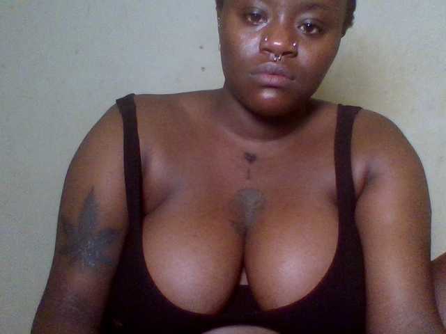 Afrobooty webcam bongacams model stream image