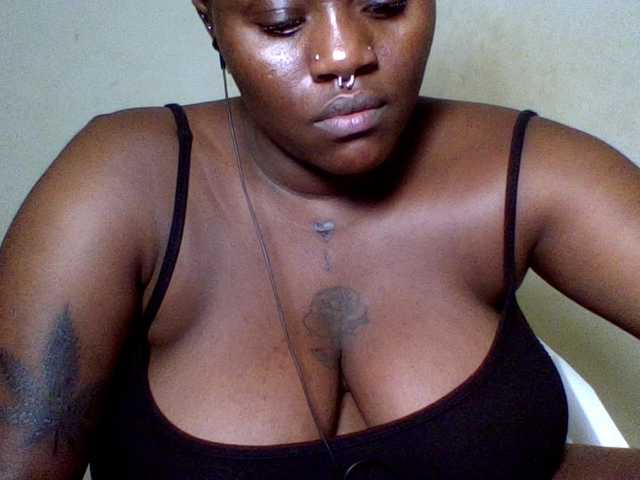 Afrobooty webcam bongacams model stream image