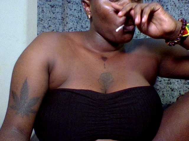 Afrobooty webcam bongacams model stream image