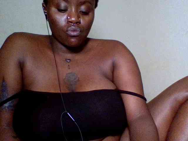 Afrobooty webcam