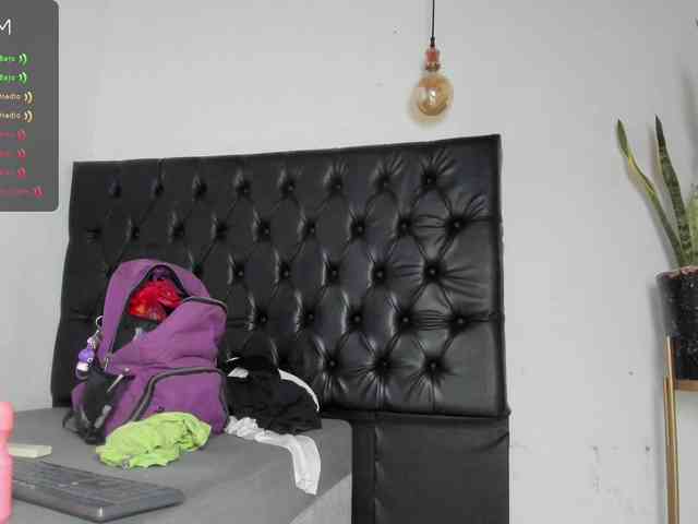 sofiaa-millerr webcam