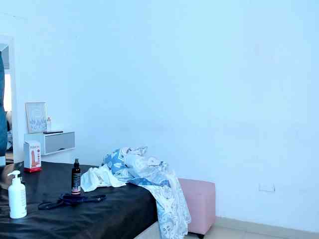 sofiaa-millerr webcam