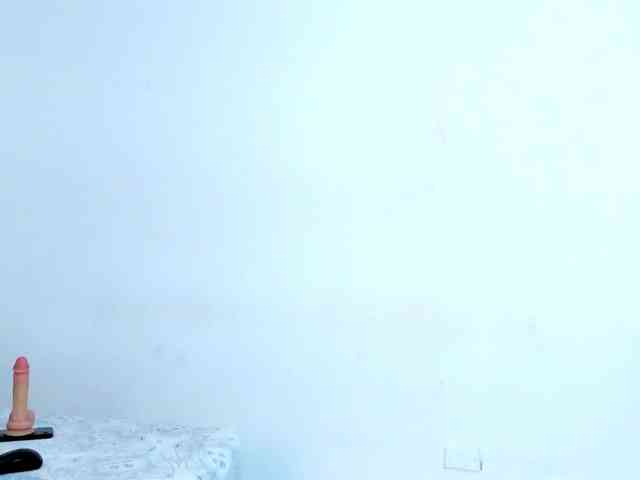 sofiaa-millerr webcam