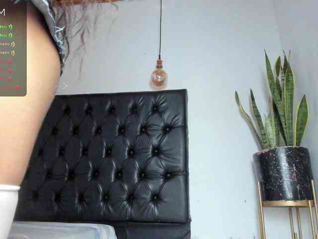 sofiaa-millerr webcam