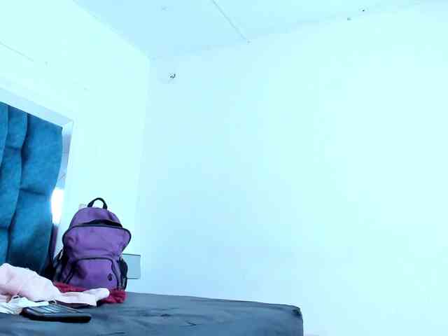 sofiaa-millerr webcam