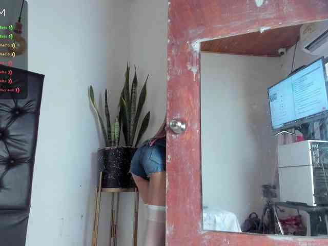 sofiaa-millerr webcam