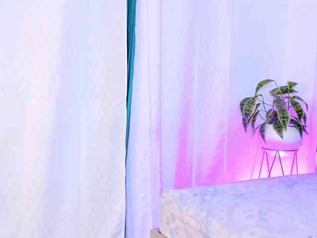 sofiaa-millerr webcam