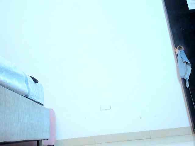 sofiaa-millerr webcam
