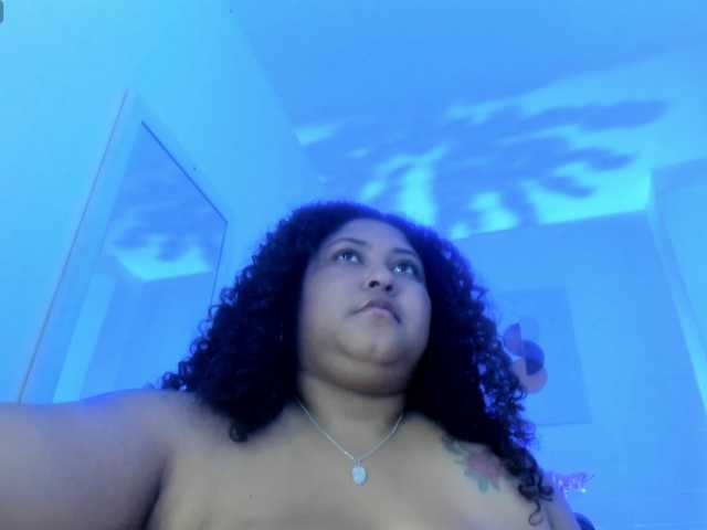 Ayliinn's BongaCams show and profile