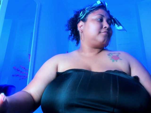 ayliinn live sex show