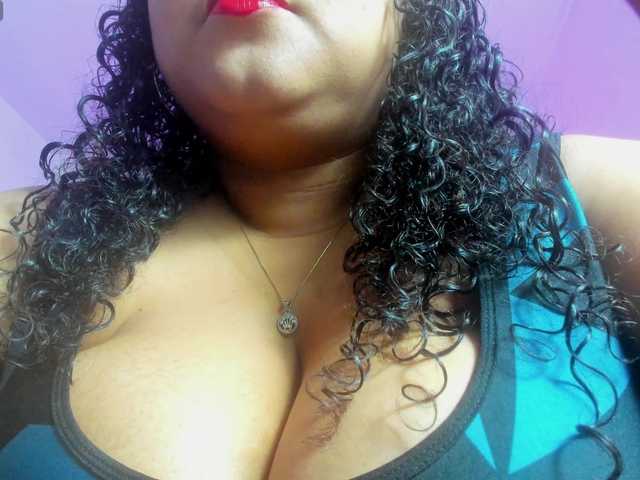 Ayliinn's BongaCams show and profile