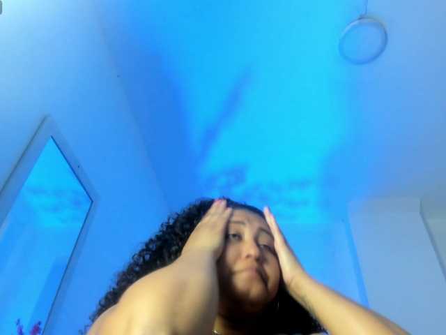 Ayliinn's BongaCams show and profile