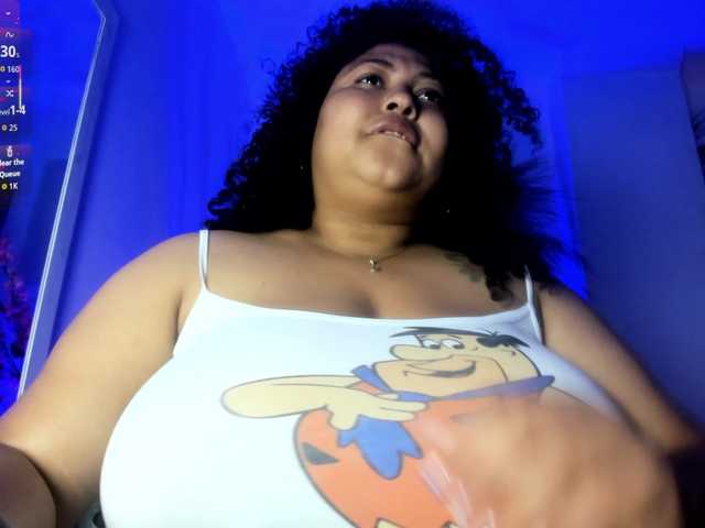 Ayliinn's BongaCams show and profile