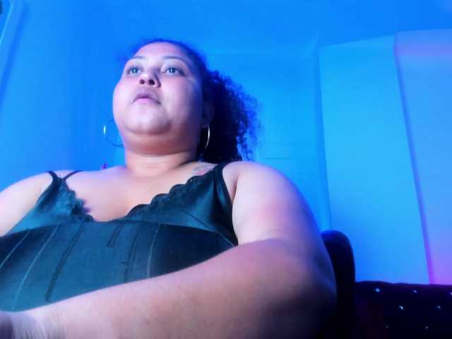 Ayliinn's BongaCams show and profile