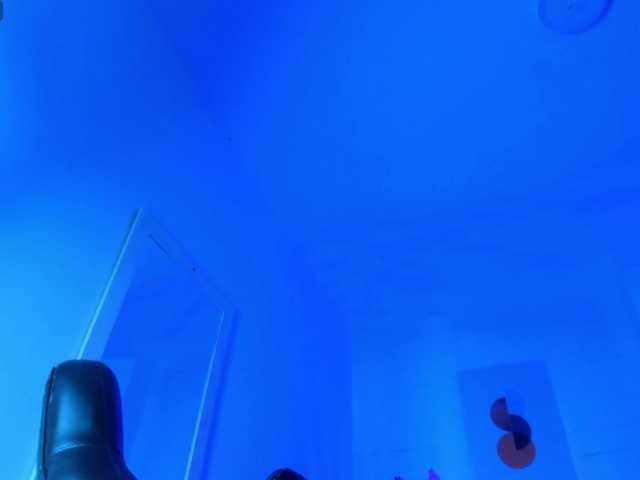 Ayliinn's BongaCams show and profile