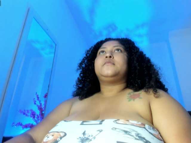 Ayliinn's BongaCams show and profile