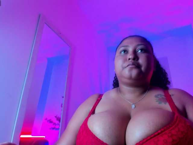 Ayliinn's BongaCams show and profile