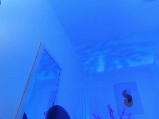 Ayliinn's BongaCams show and profile