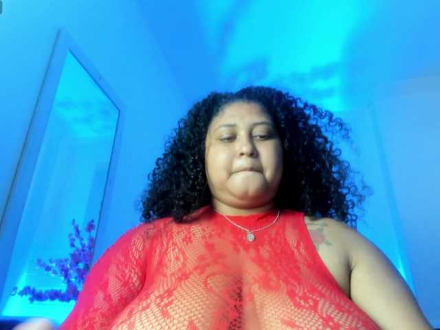 Ayliinn's BongaCams show and profile