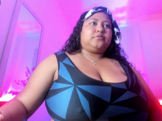 Ayliinn's BongaCams show and profile