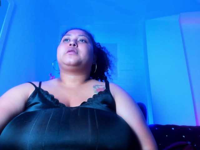 Ayliinn's BongaCams show and profile