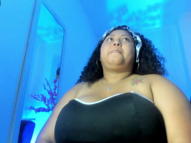 Ayliinn's BongaCams show and profile