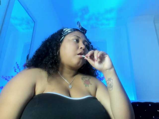 Ayliinn's BongaCams show and profile