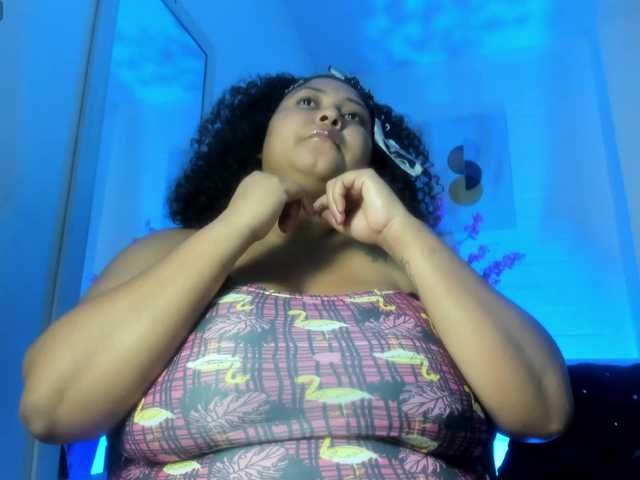 Ayliinn's BongaCams show and profile