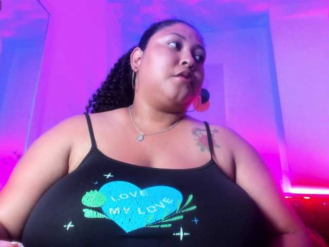 Ayliinn's BongaCams show and profile