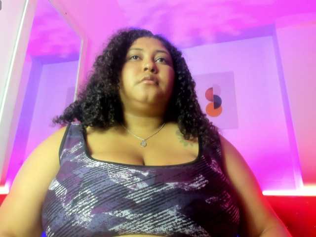 Ayliinn's BongaCams show and profile