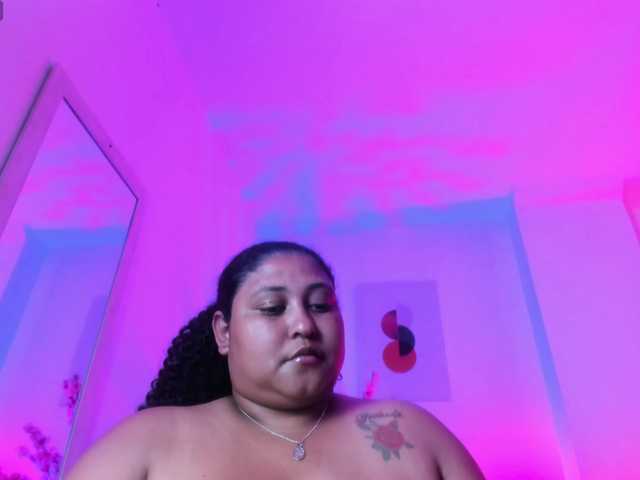 Ayliinn's BongaCams show and profile