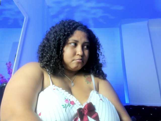 Ayliinn's BongaCams show and profile