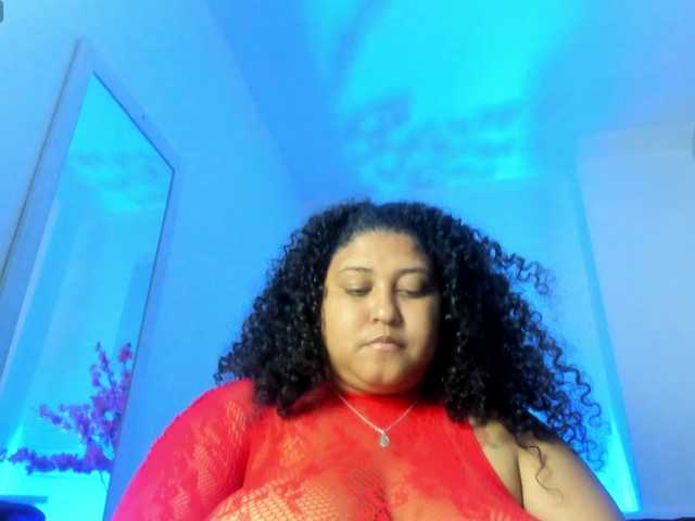 Ayliinn's BongaCams show and profile