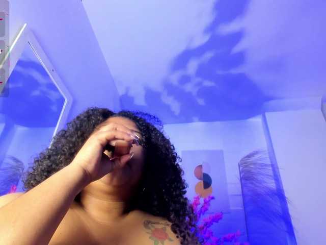 Ayliinn's BongaCams show and profile