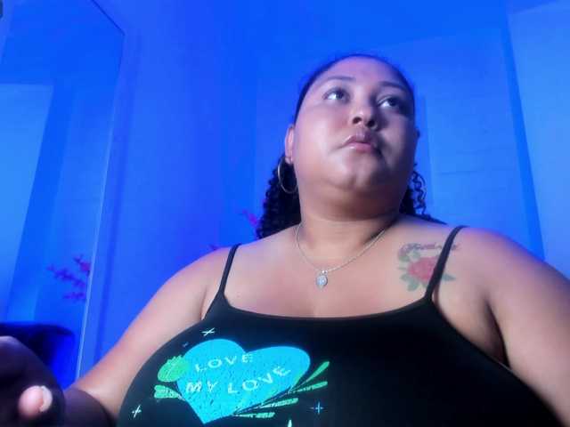 Ayliinn's BongaCams show and profile