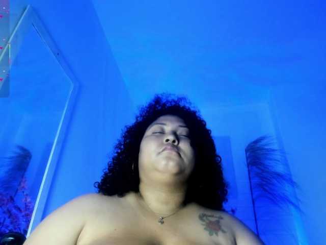 ayliinn live sex show