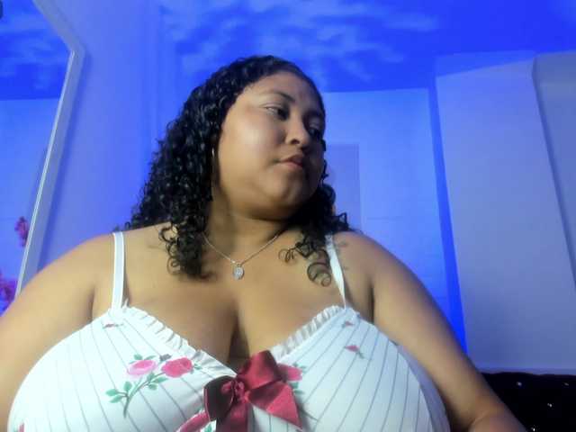 Ayliinn's BongaCams show and profile