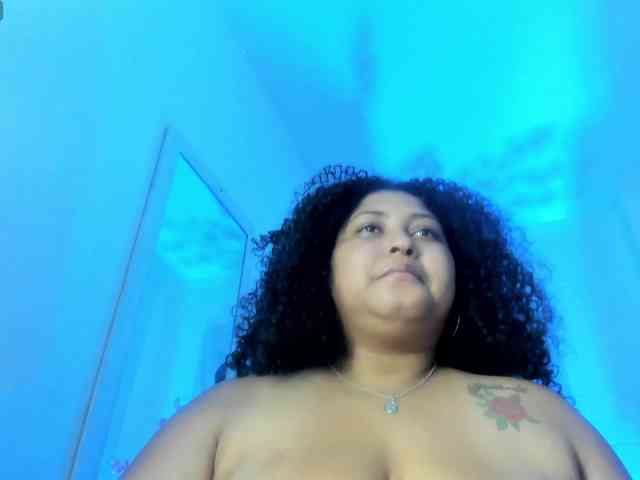 Ayliinn Live Webcam on BongaCams