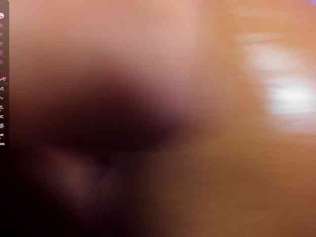 Ayliinn Live Webcam on BongaCams
