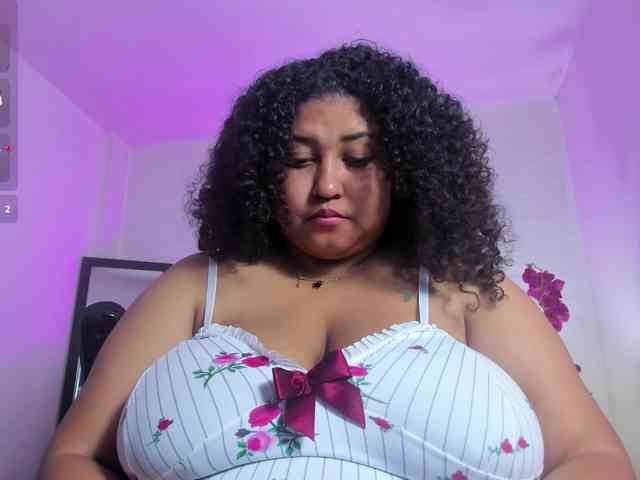 amateur sex webcam Ayliinn